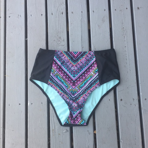 Mossimo Supply Co. Other - Mossimo High Waisted Swim Bottoms 🖤💗🖤